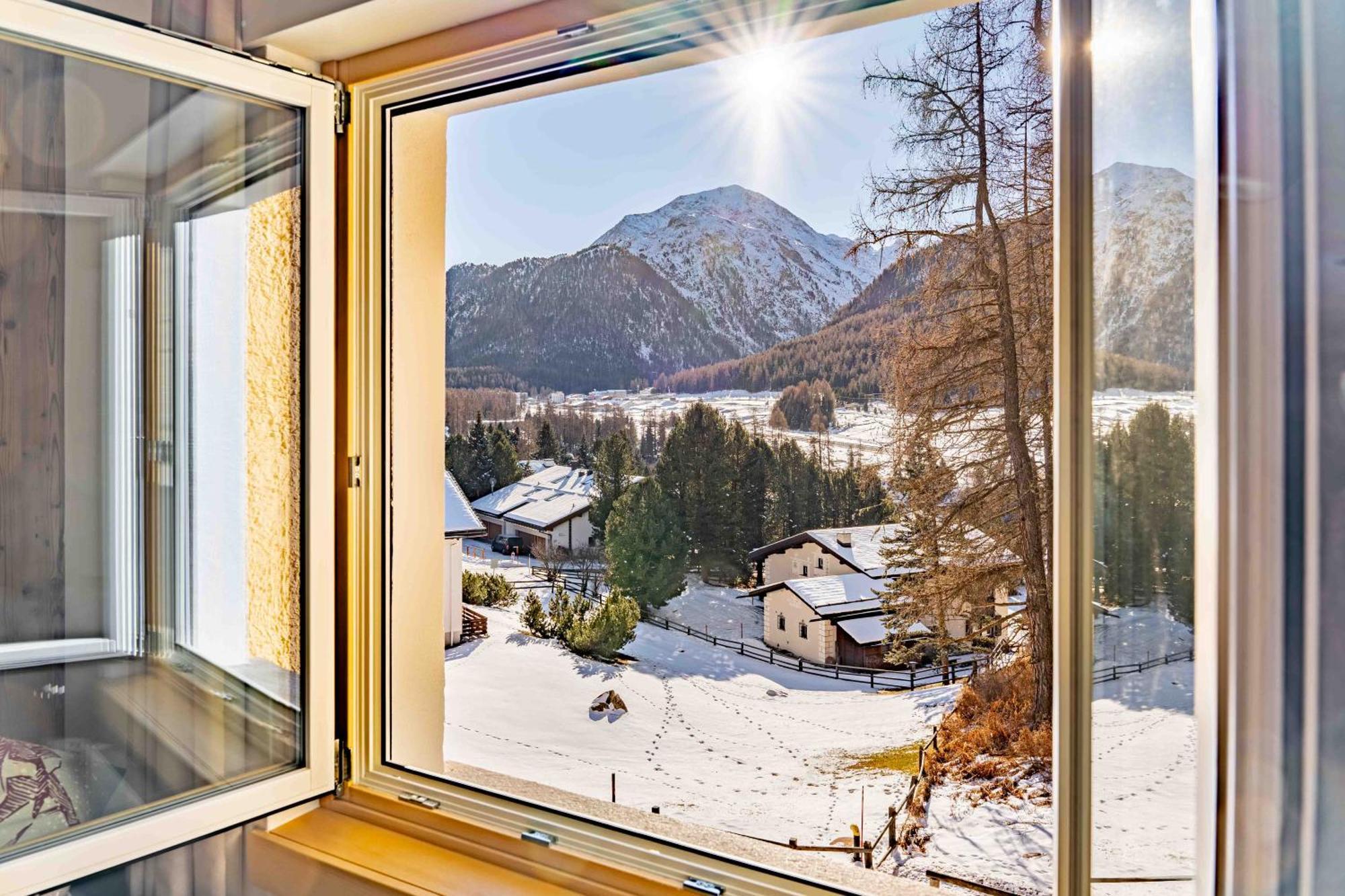 Luxury Apartment Near St Moritz Pontresina Exterior photo